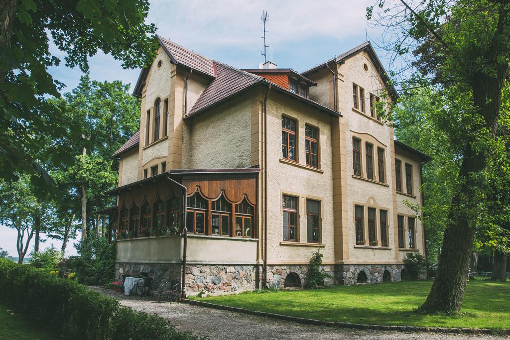 Bed and breakfast Palac Poraj Wicko (Pomerania)